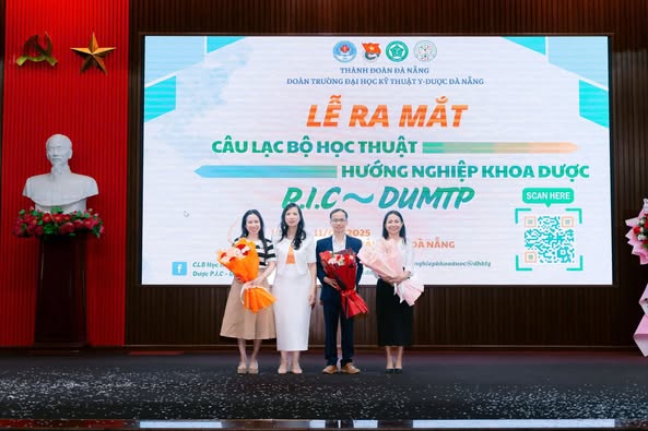 The Launching Ceremony of the Faculty of Pharmacy's Academic and Career Orientation Club – A Place Connecting Passion and Inspiring Creativity.